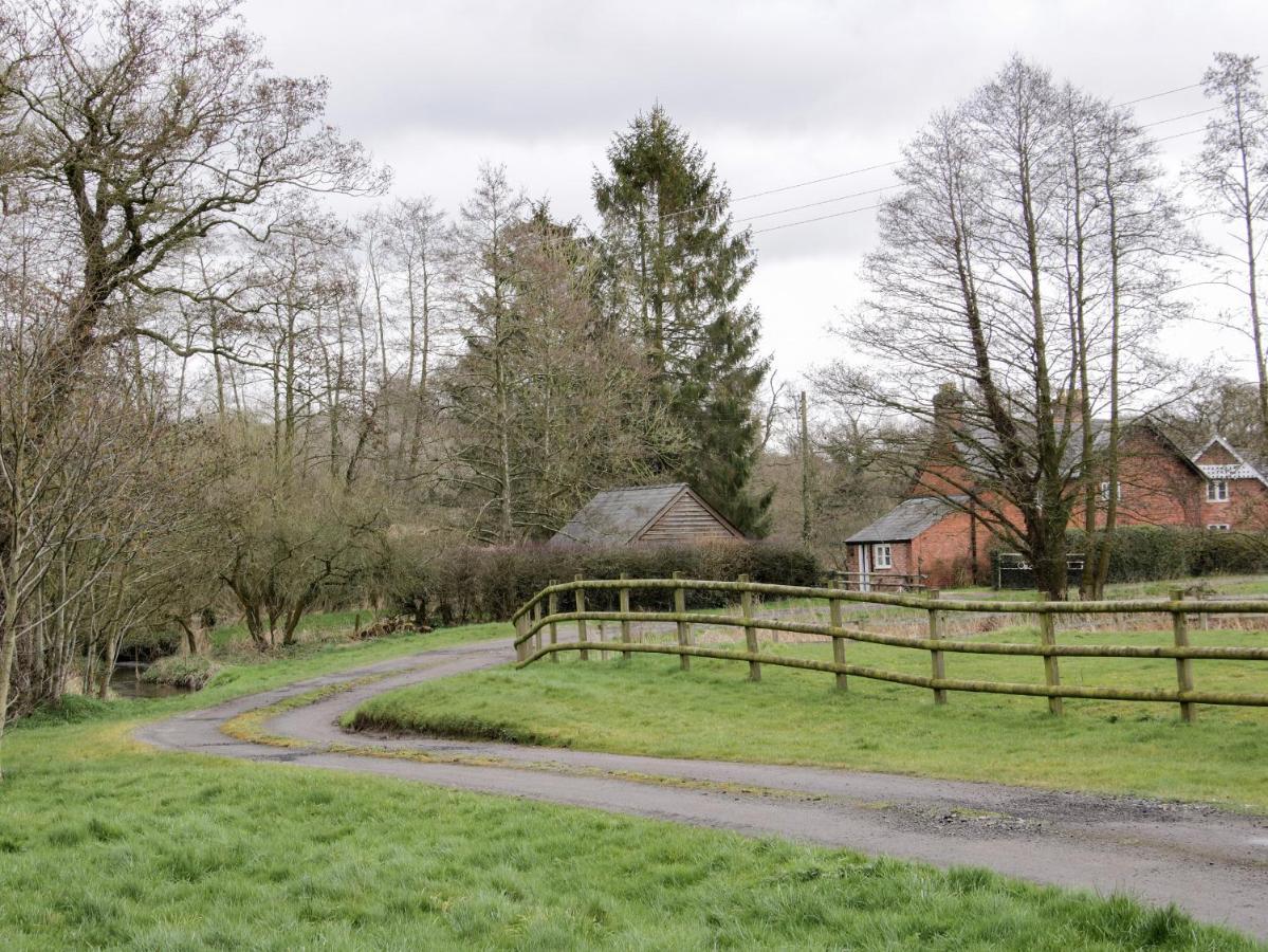 Wolvesacre Mill Cottage Whitchurch  Exteriér fotografie